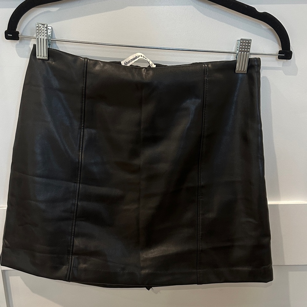 Abercrombie & Fitch Faux Leather Black Mini Skirt